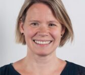 MALLI Cornelia 800x1000