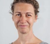 UDOVICIC Bettina 800x1000